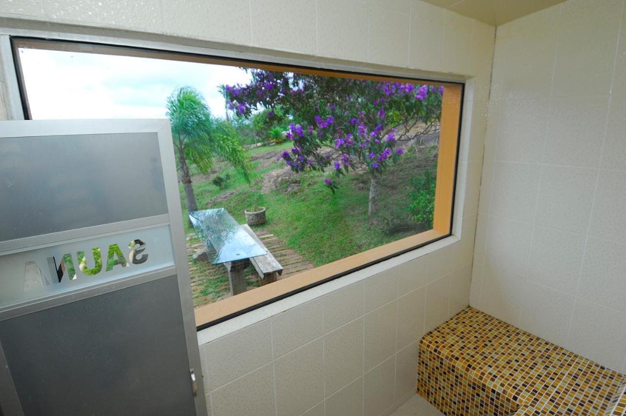Pousada Vila Mineira Lavras Novas Esterno foto