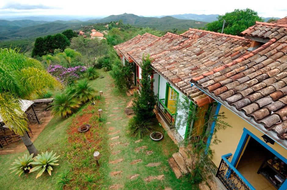 Pousada Vila Mineira Lavras Novas Esterno foto